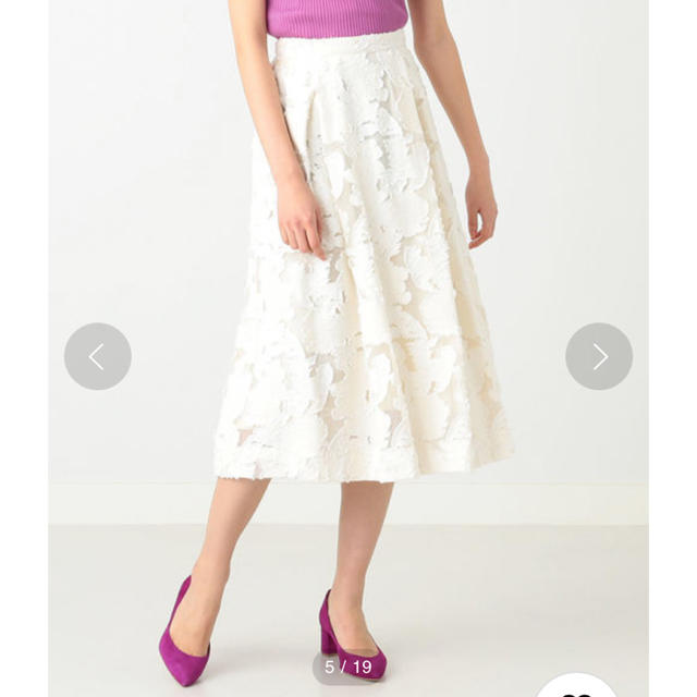 Demi-Luxe BEAMS(デミルクスビームス)のDemi-Luxe BEAMS / フラワージャカードスカート レディースのスカート(ひざ丈スカート)の商品写真