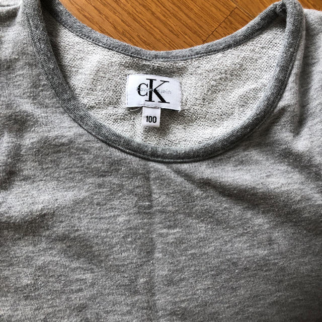 Calvin Klein(カルバンクライン)の♡中古☆カルバンクライン☆ワンピース☆100㎝♡ キッズ/ベビー/マタニティのキッズ服女の子用(90cm~)(ワンピース)の商品写真