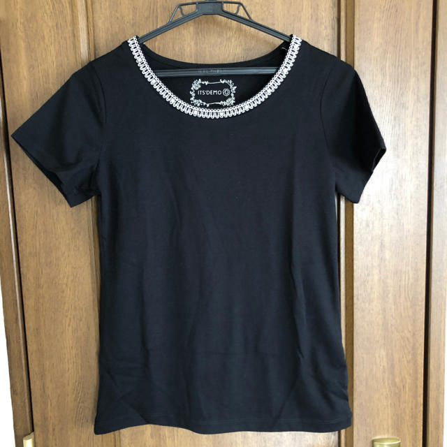 ITS'DEMO(イッツデモ)のTシャツ 黒 レディースのトップス(Tシャツ(半袖/袖なし))の商品写真
