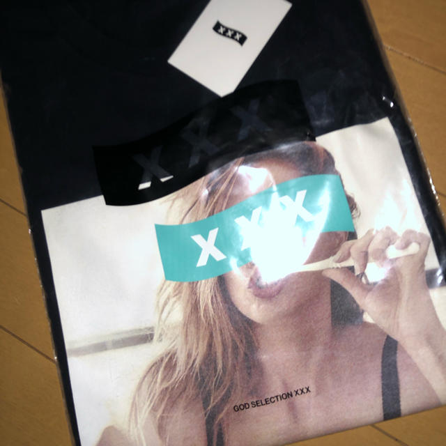 Thee Hysteric XXX(ジィヒステリックトリプルエックス)のゴッドセレクション  xxx メンズのトップス(Tシャツ/カットソー(半袖/袖なし))の商品写真