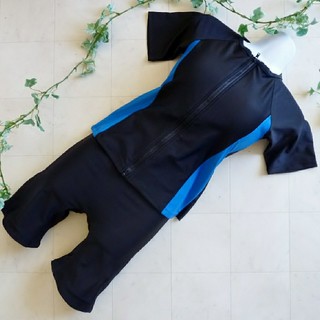 フィットネス水着⑥半袖《17LLサイズ》黒×ブルー＊めくれ防止付き(水着)