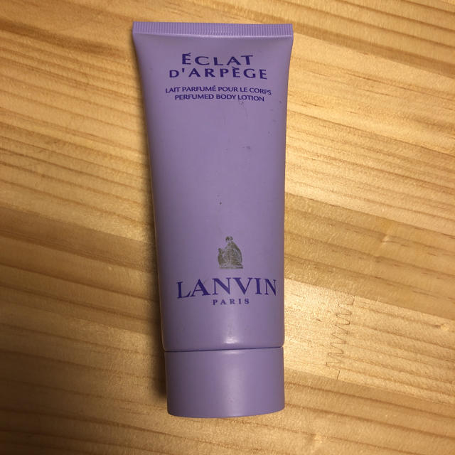 ランバン LANVIN ボディーローション 100ml 新品未使用 送料込み コスメ/美容のボディケア(ボディローション/ミルク)の商品写真