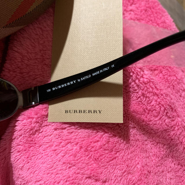 BURBERRY(バーバリー)のバーバリー/サングラス レディースのファッション小物(サングラス/メガネ)の商品写真