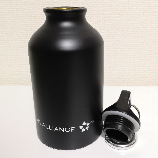 航空会社グッズ　STAR ALLIANCE アルミボトル　300ml インテリア/住まい/日用品のキッチン/食器(タンブラー)の商品写真