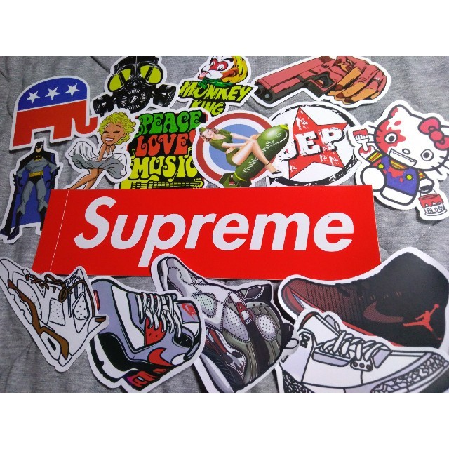 Supreme(シュプリーム)のsupreme　ステッカー メンズの靴/シューズ(スニーカー)の商品写真