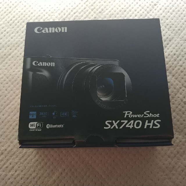 Canon SX740HS