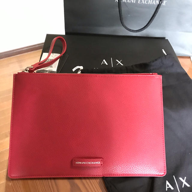 ARMANI EXCHANGE(アルマーニエクスチェンジ)の予約済❣️ 新品☆ARMANI EXCHANGE クラッチバック☆ビビットピンク レディースのバッグ(トートバッグ)の商品写真