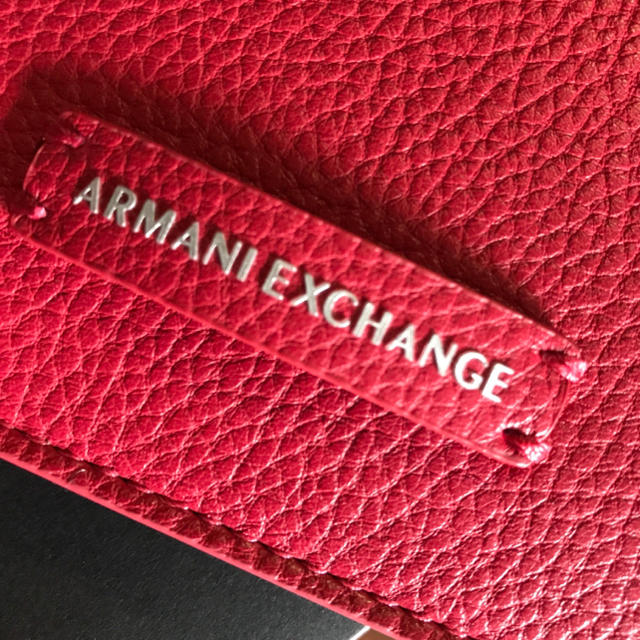 ARMANI EXCHANGE(アルマーニエクスチェンジ)の予約済❣️ 新品☆ARMANI EXCHANGE クラッチバック☆ビビットピンク レディースのバッグ(トートバッグ)の商品写真