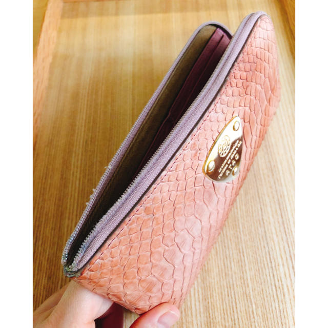 ATAO(アタオ)のATAO パイソン ピンク  レディースのファッション小物(財布)の商品写真