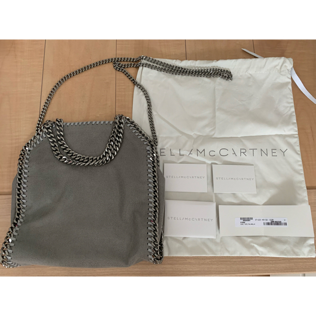 Stella McCartney(ステラマッカートニー)の★苺様専用☆超美品☆ ステラマッカートニー  ファラベラ ミニ ライトグレー レディースのバッグ(ショルダーバッグ)の商品写真