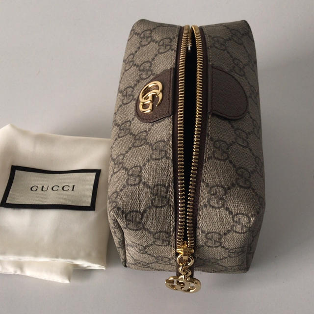 Gucci(グッチ)のGUCCI グッチ オフィディア GGスプリーム マーモント 化粧ポーチ 新作 レディースのファッション小物(ポーチ)の商品写真