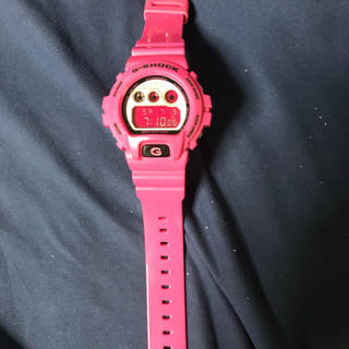 ジーショック(G-SHOCK)の値下げ中古G-SHOCK光沢ピンクDW6900(腕時計(デジタル))