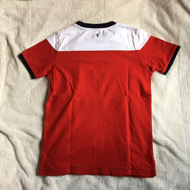 Ferrari(フェラーリ)の美品★フェラーリのTシャツ★130センチ キッズ/ベビー/マタニティのキッズ服男の子用(90cm~)(Tシャツ/カットソー)の商品写真