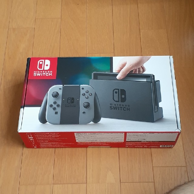 任天堂switch 昨年９月購入 美品 保証残あり グレー