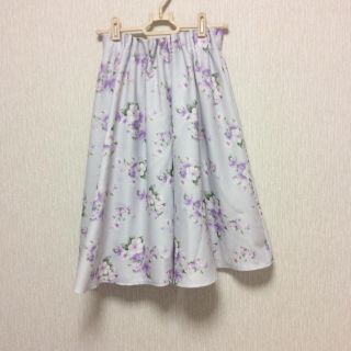 トッコ(tocco)のトッコクローゼット 花柄スカート(ひざ丈スカート)