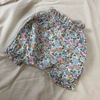 ボンポワン(Bonpoint)の美品♡リバティ ベッツィ かぼちゃぱんつ❁*.ﾟ(パンツ/スパッツ)