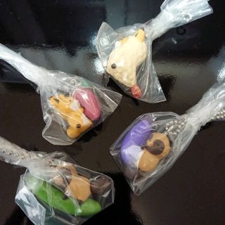 タヌキとキツネ たべものいっぱい マスコット セット(キーホルダー)