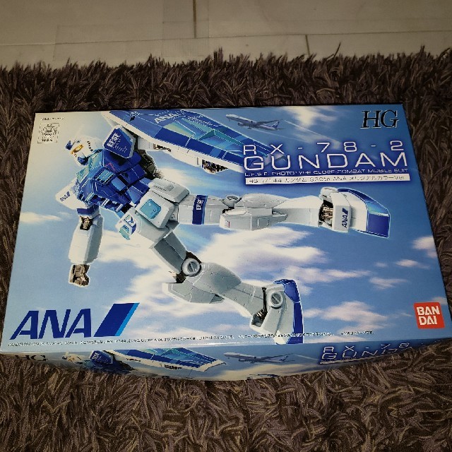 HG 1/144 ガンダム G30th ANA オリジナルカラー Ver. エンタメ/ホビーのおもちゃ/ぬいぐるみ(プラモデル)の商品写真