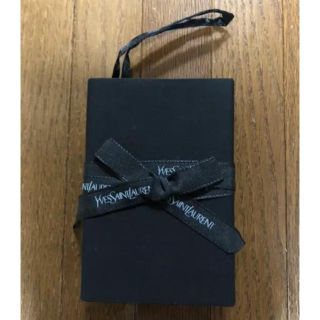 イヴサンローランボーテ(Yves Saint Laurent Beaute)のイヴサンローラン  化粧品 リップブラシ付き口紅ケース ノベルティ(コフレ/メイクアップセット)