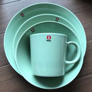 イッタラ(iittala)のイッタラ ティーマ 4点セット（セラルドグリーン）(食器)