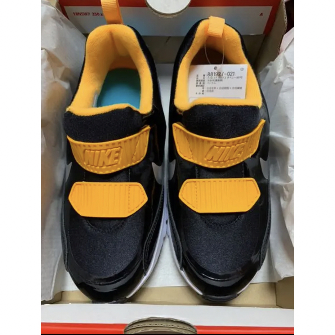 NIKE(ナイキ)の[新品] ナイキエア マックス タイニー 90 2足セット キッズ/ベビー/マタニティのキッズ靴/シューズ(15cm~)(スニーカー)の商品写真