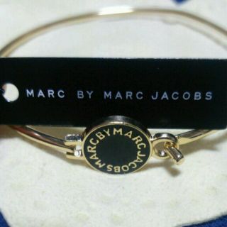 マークバイマークジェイコブス(MARC BY MARC JACOBS)の新品 MARC JACOBS バングル(ブレスレット/バングル)