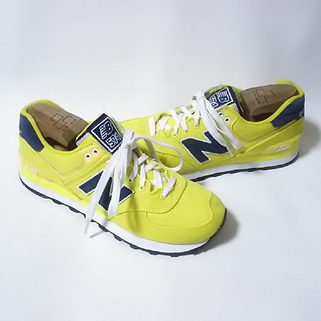 New Balance(ニューバランス)の
希少名作レモン！ニューバランス574高級スニーカーコレクター必見！黄紺


 レディースの靴/シューズ(スニーカー)の商品写真