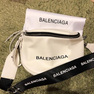 バレンシアガ(Balenciaga)の大幅値下げ！BALENCIAGA ショルダーバッグ(ショルダーバッグ)