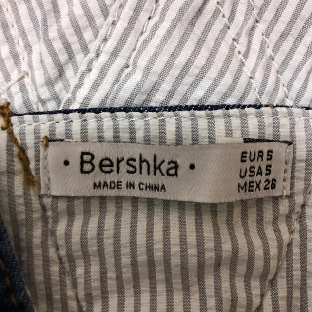 Bershka(ベルシュカ)のBershka デニム スカート サロペット S レディースのスカート(ひざ丈スカート)の商品写真