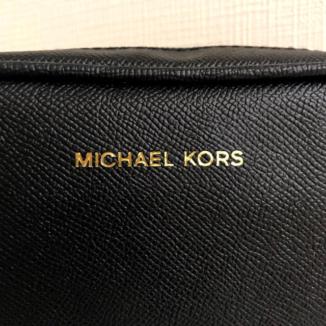 Michael Kors(マイケルコース)のマイケルコース ポーチ ノベルティ 新品未使用品 レディースのファッション小物(ポーチ)の商品写真