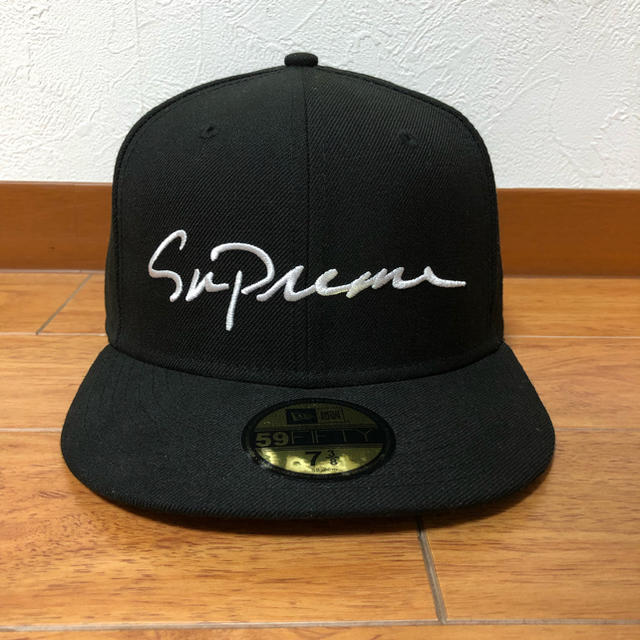 帽子supreme NEW ERAキャップ