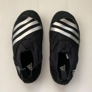 アディダス(adidas)の【美品】adidas 水陸両用 ウオーターシューズ ピーチシューズ 18cm(マリン/スイミング)