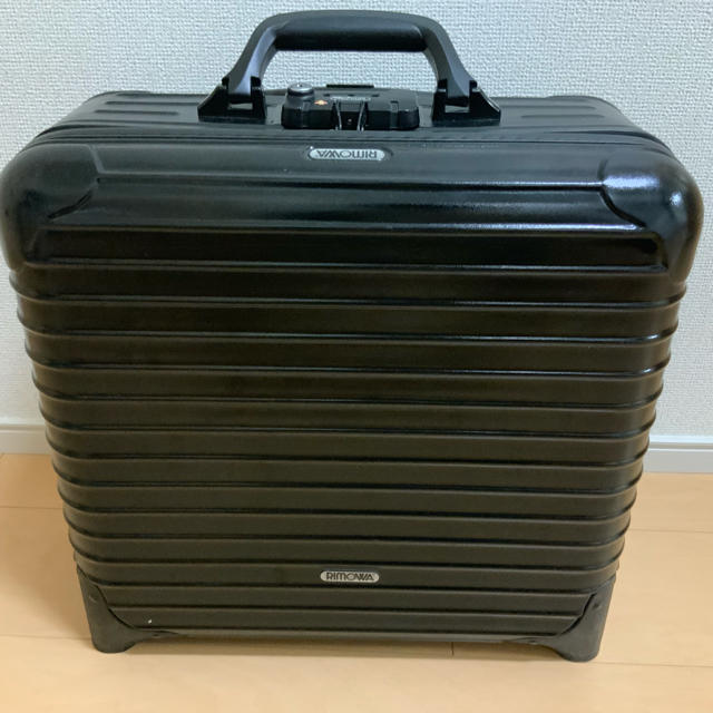 RIMOWA リモワ ビジネストロリー 廃盤2輪 851.40