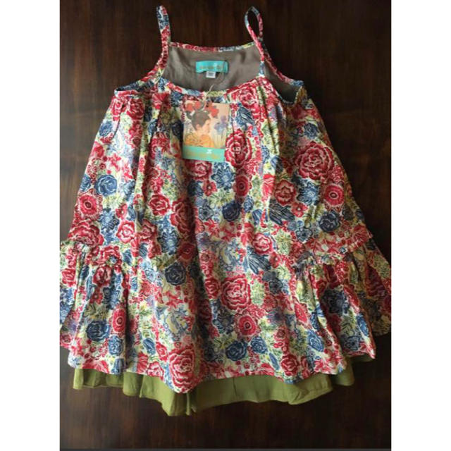 おはぎ様 新品 Chouchou Chic 花柄ワンピース 110cm キッズ/ベビー/マタニティのキッズ服女の子用(90cm~)(ワンピース)の商品写真