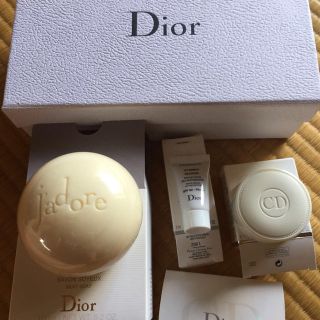 ディオール(Dior)のdior 化粧品ギフトセット(サンプル/トライアルキット)