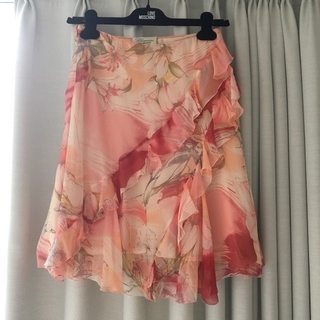 ブルマリン(Blumarine)のブルマリンのピンク♡フリルスカート♡かなり美品！自宅保管品(ひざ丈スカート)