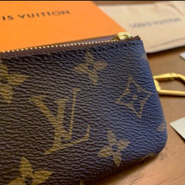 正規新品 LOUIS VUITTON ポシェット・クレ