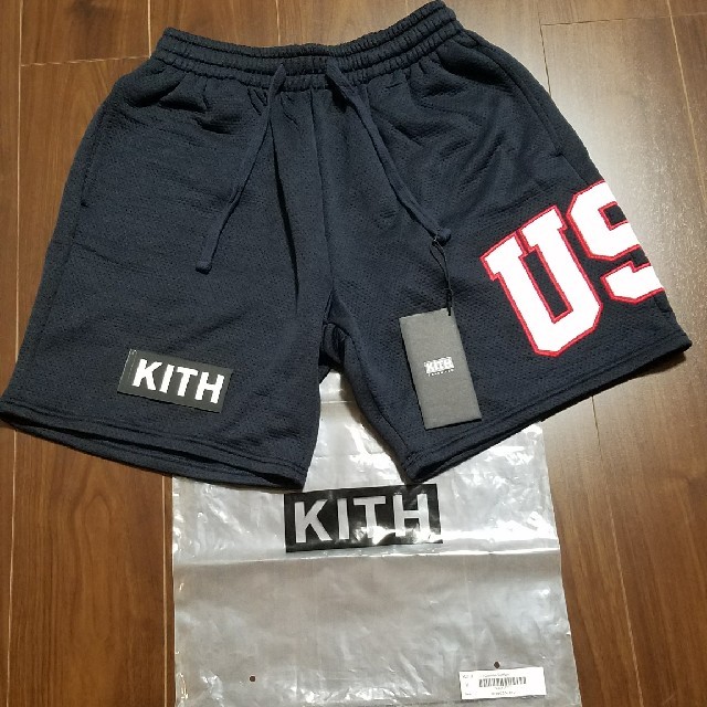 kith ショートパンツ