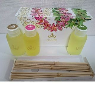 マリエオーガニクス(Malie Organics)のマリエオーガニクス　リードディフューザー3本セット未使用品(アロマグッズ)