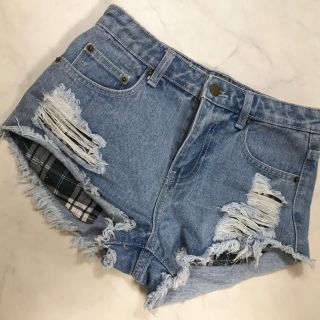 フォーエバートゥエンティーワン(FOREVER 21)の【forever21】デニムショートパンツ(ショートパンツ)