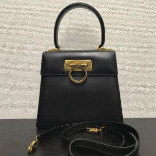 サルヴァトーレフェラガモ(Salvatore Ferragamo)のフェラガモ　ハンドバッグ　ガンチーニ　2way 　ミニ(ハンドバッグ)