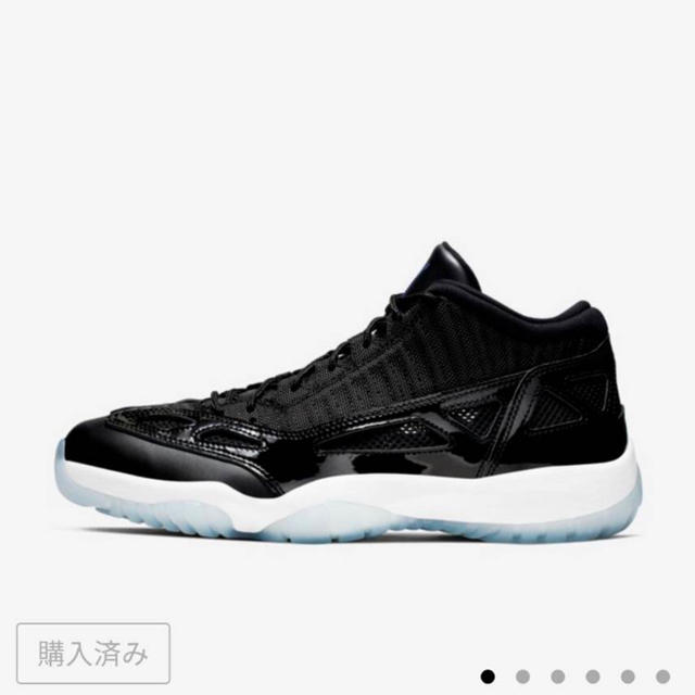 NIKE(ナイキ)のROYALさん専用ジョーダン11low 黒 スペースジャム jordan11 メンズの靴/シューズ(スニーカー)の商品写真