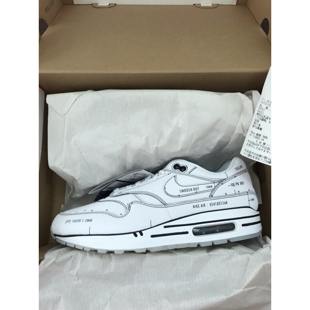 NIKE(ナイキ)のAIR MAX 1 SKETCH TO SHELF  白 メンズの靴/シューズ(スニーカー)の商品写真