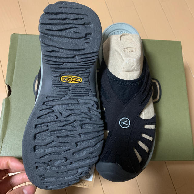 最終処分価格  新品 23cm KEEN キーン ROSE SLIDE