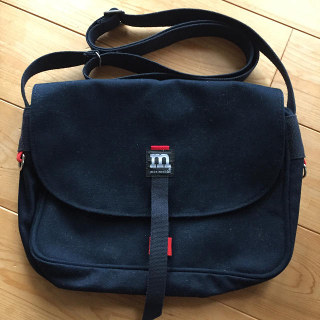marimekko(マリメッコ)のマリメッコクラシックショルダーバッグ marimekko classic メンズのバッグ(ショルダーバッグ)の商品写真