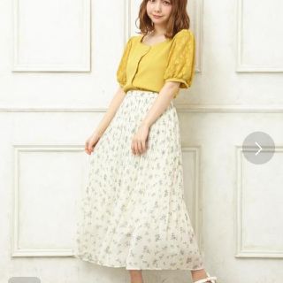 イング(INGNI)の【お値下げ】花柄シフォンプリーツスカート(ロングスカート)