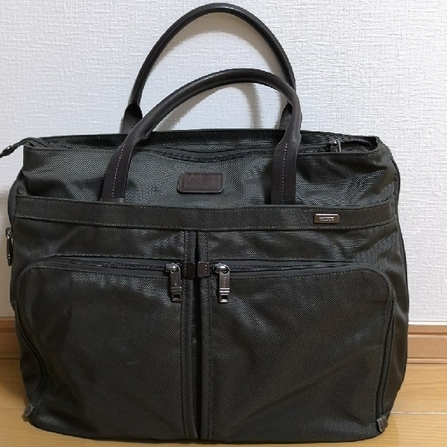 TUMI - TUMI 22157WLH コンパニオントート カーキの通販 by はむたい