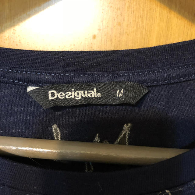 DESIGUAL(デシグアル)のカットソー Mサイズ レディースのトップス(カットソー(半袖/袖なし))の商品写真
