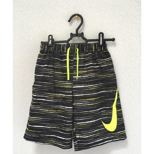 NIKE(ナイキ)のnon-hiroさま専用 ナイキ 男の子 水着 150cm キッズ/ベビー/マタニティのキッズ服男の子用(90cm~)(水着)の商品写真