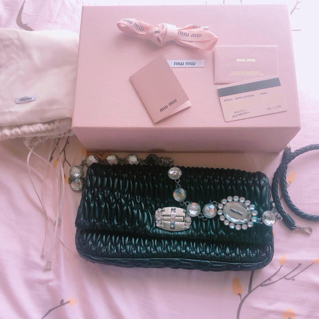 ベビーグッズも大集合 miumiu - MIUMIU ナッパクリスタル ショルダー